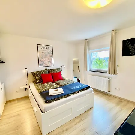 Zuhause Auf Zeit-Gemuetliche Gaestezimmer Bonn Exterior photo