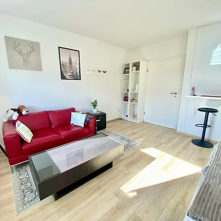 Zuhause Auf Zeit-Gemuetliche Gaestezimmer Bonn Exterior photo